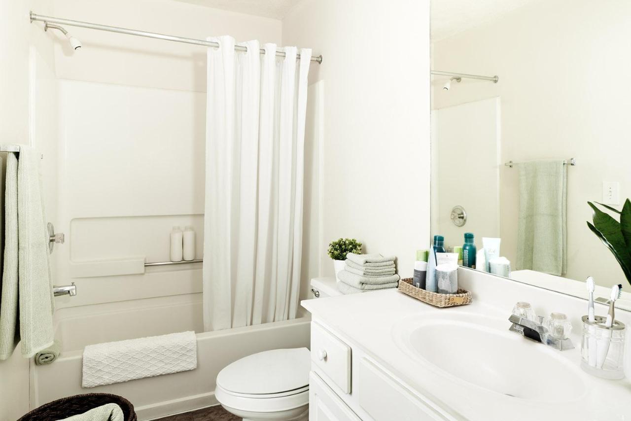 Intown Suites Extended Stay Louisville Ky - Wattbourne Lane Экстерьер фото